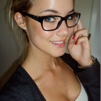 Profilo di Rossella, 29 anni, Puttana a Strambinello