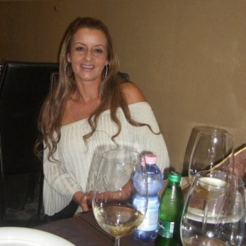 Profilo di Perroline, 50 anni, Puttana a Alseno