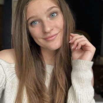 Profilo di Varsha, 25 anni, Puttana a Cintano