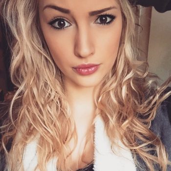 Profilo di Lutfiye, 28 anni, Puttana a Carrè