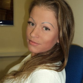 Profilo di Olwen, 46 anni, Puttana a Brondello