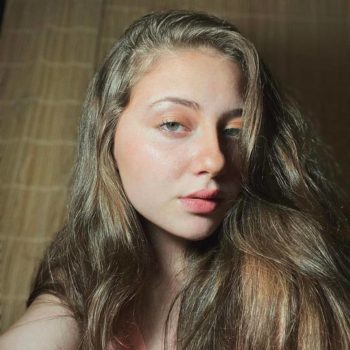 Profilo di Elyssa, 25 anni, Puttana a Viù