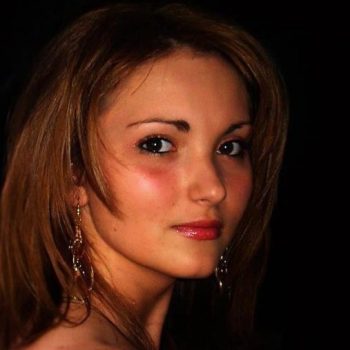 Profilo di Kahina, 32 anni, Puttana a Salmour