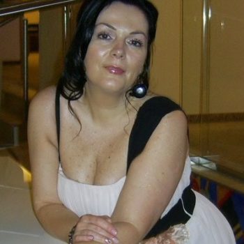 Profilo di Tahira, 55 anni, Puttana a Palagano